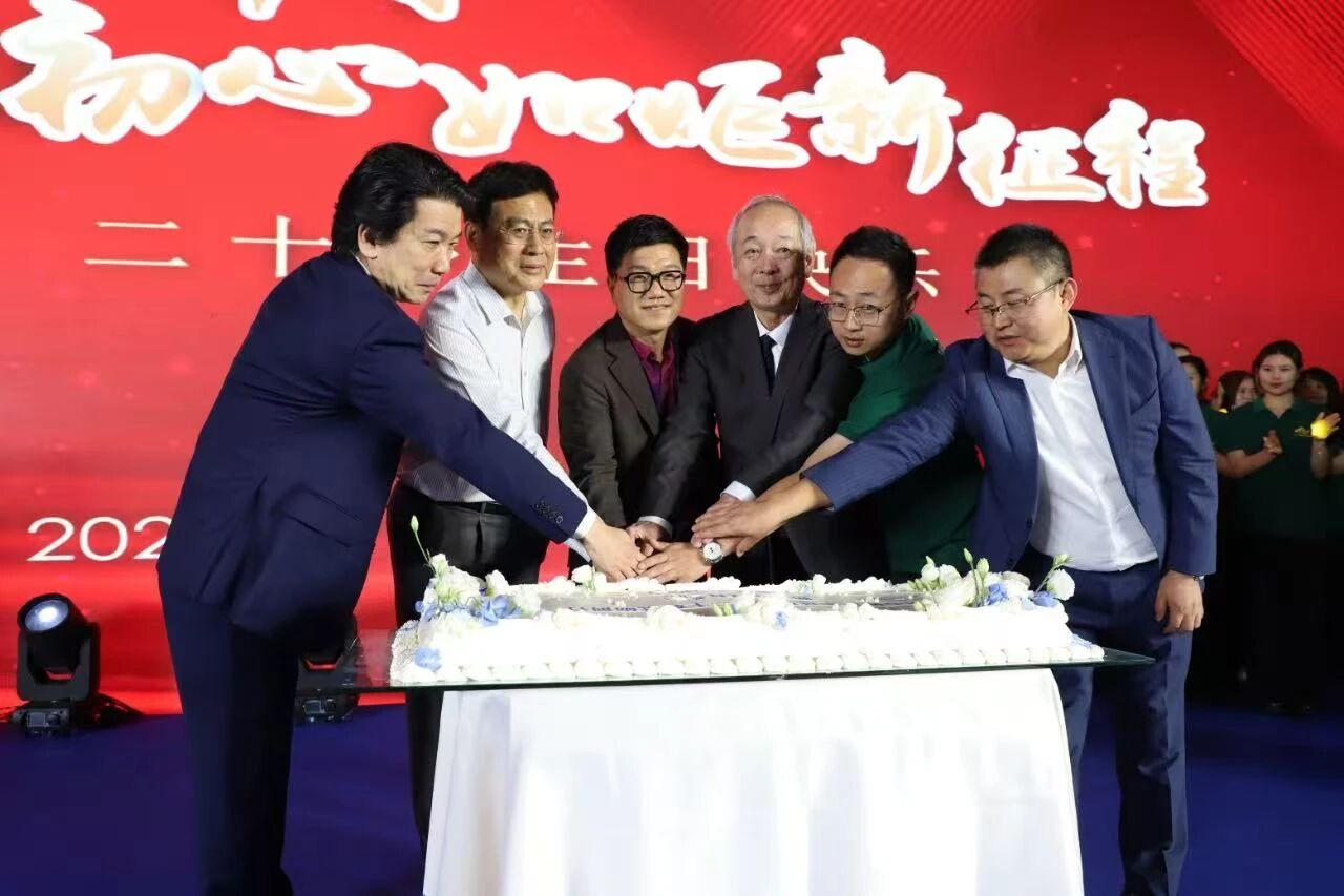 新干线教育集团庆祝成立20周年，第34届出国留学教育展圆满落幕！